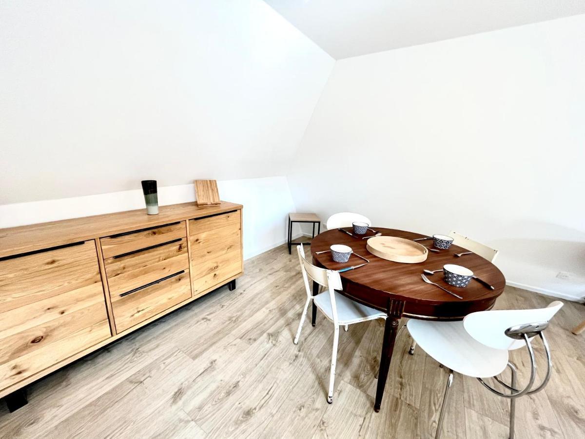 Sous Les Toits Avec Garage Et Terrasse A Ribeauville Exterior photo